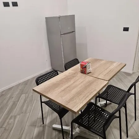 게스트하우스 Pigneto Square 3*