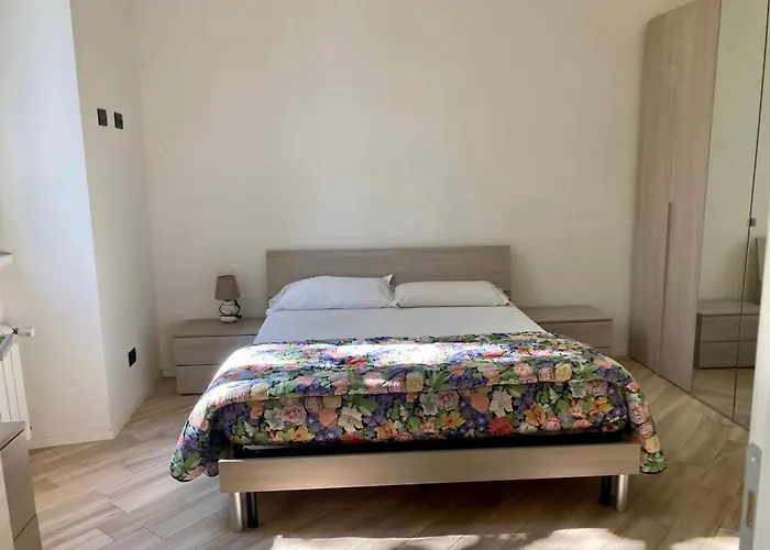 Guest house Pigneto Square 3*